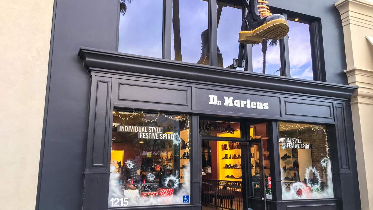 Виробник взуття Dr. Martens Виробник взуття Dr. Martens
