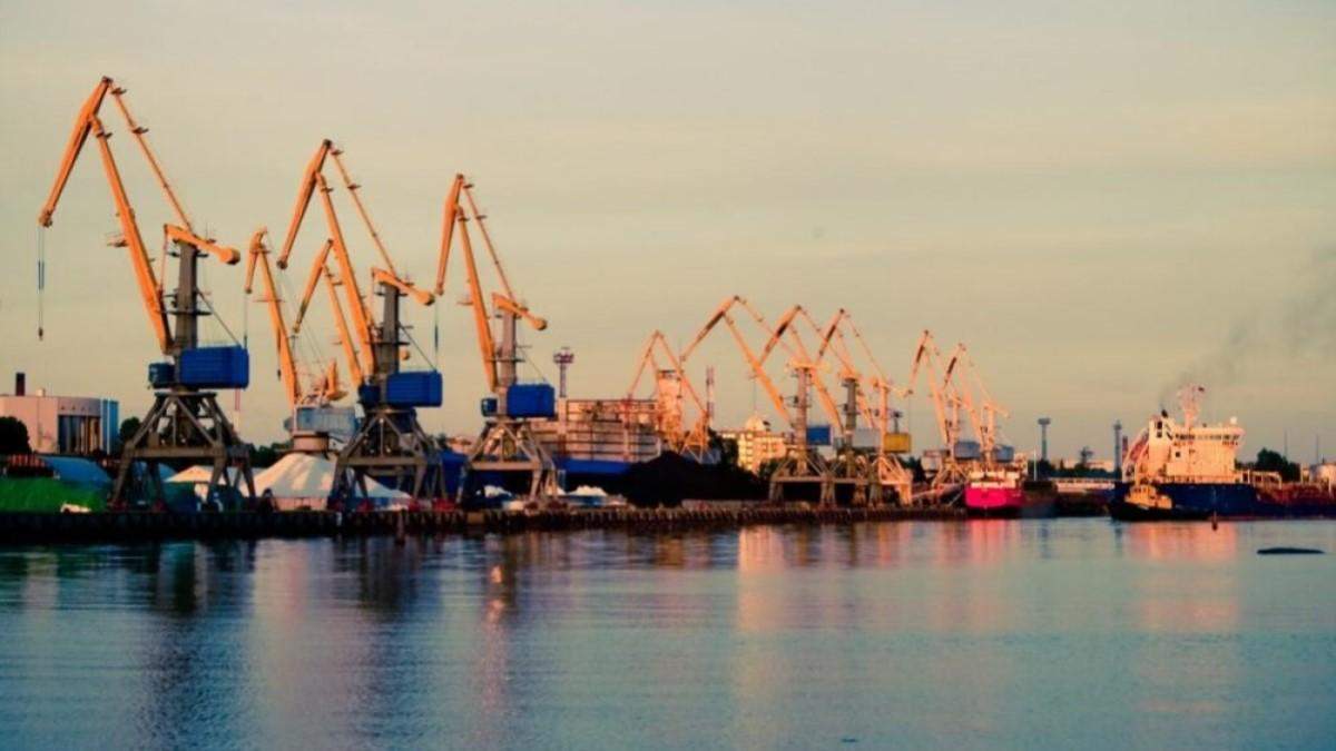 Український порт встановив абсолютний рекорд з перевалки вантажів - Бізнес