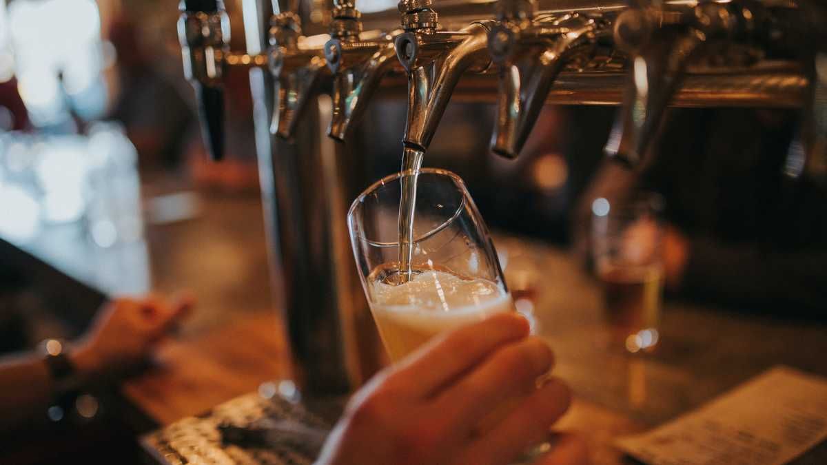 В Бельгии будут варить пиво "Черниговское": прибыль пойдет Украине