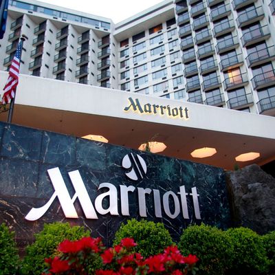 Известный гостиничный бренд Marriott наконец-то приостанавливает всю деятельность в России